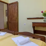 Holiday home Leonidas *