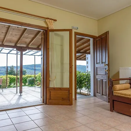 Holiday home Leonidas