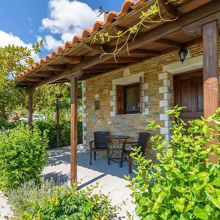 Leonidas Holiday home Xinovrisi