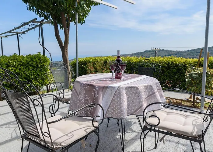 Ferienhaus Leonidas Xinovrisi