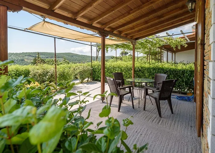 Ferienhaus Leonidas *